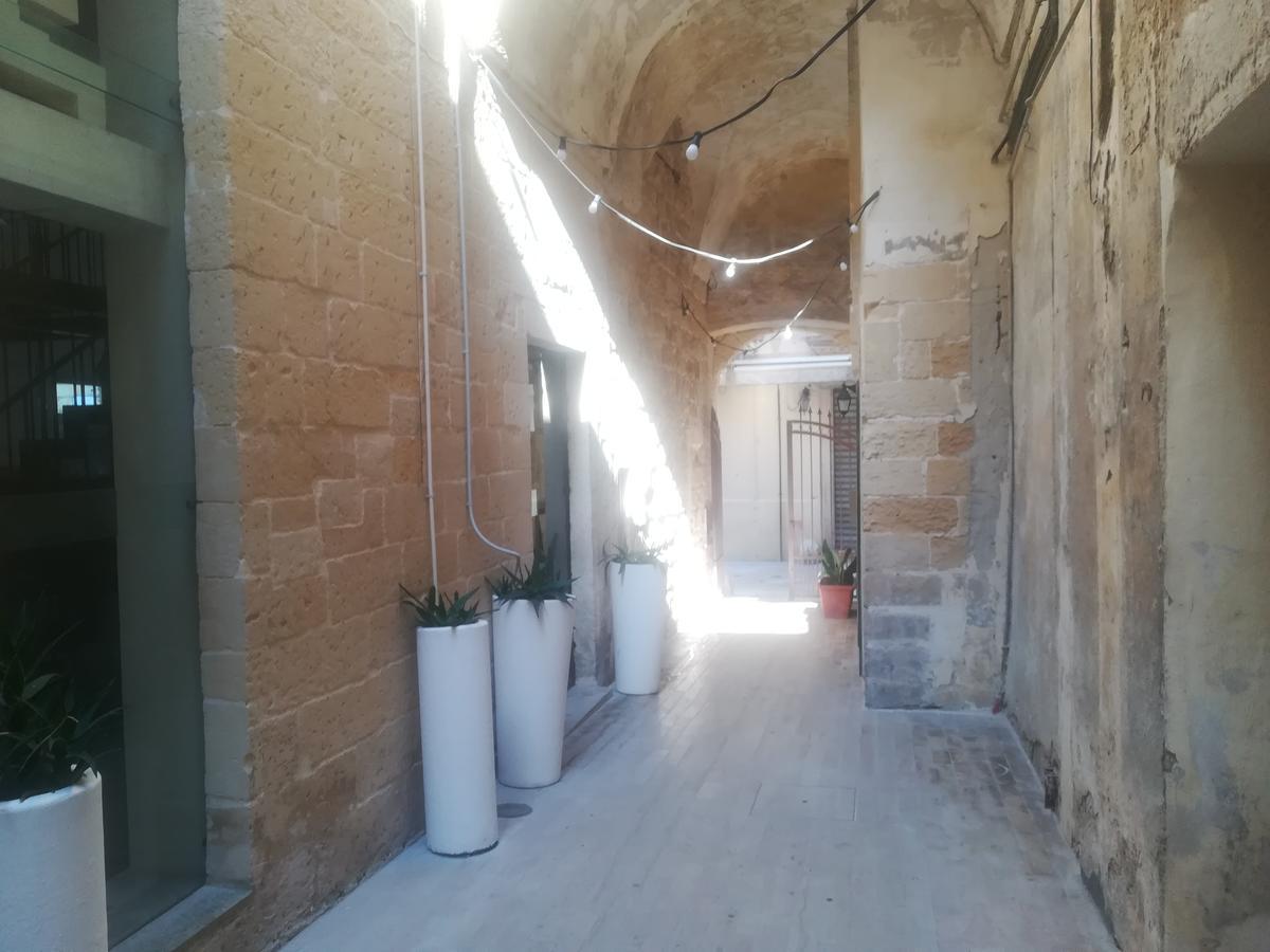 Bed and Breakfast Dimora Dell'Artista Lecce Exteriér fotografie
