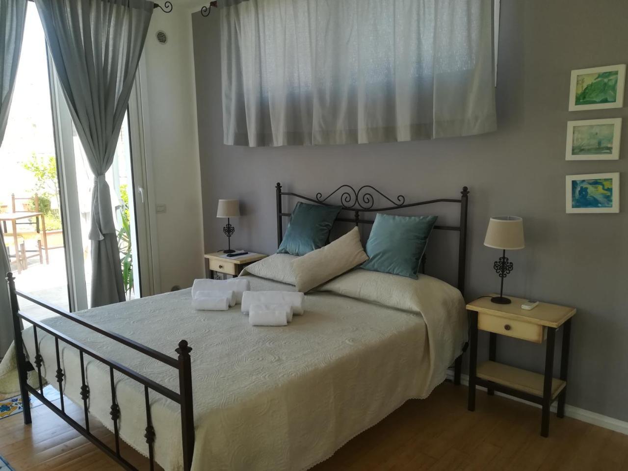 Bed and Breakfast Dimora Dell'Artista Lecce Exteriér fotografie